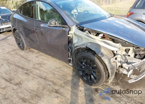 2021 Tesla Model Y Long Range Dual Motor All-Wheel Drive из США, поврежденный, VIN 5YJYGDEE9MF067293